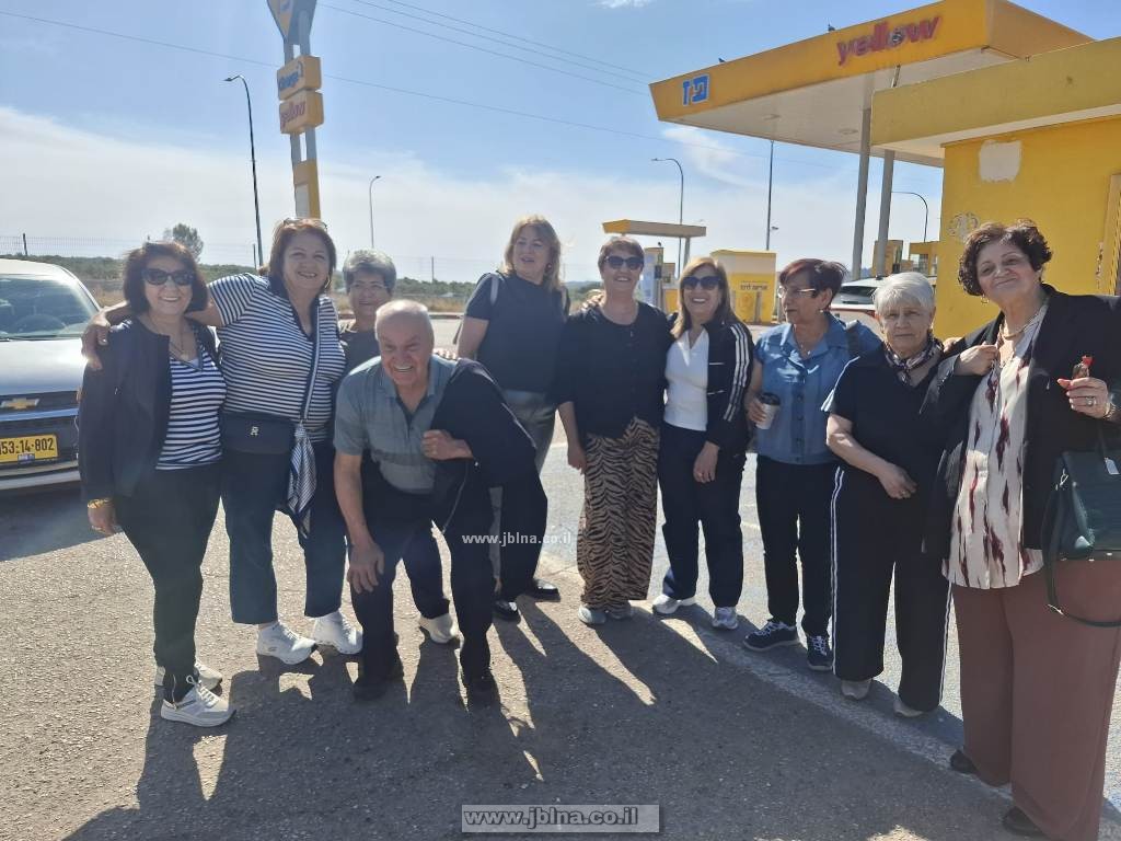 مجموعة صور من رحلة اهالي معليا الى منطقة طبريا والجوار مع الياس ونجيب مرشدي السياحة